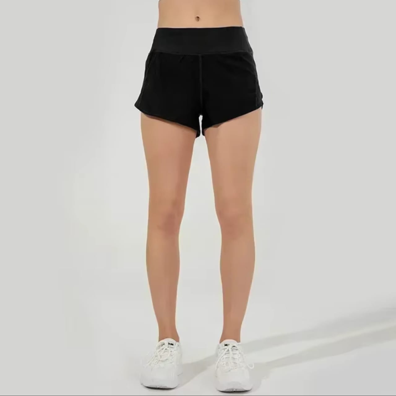 Women Shorts Back Zipper Pocket